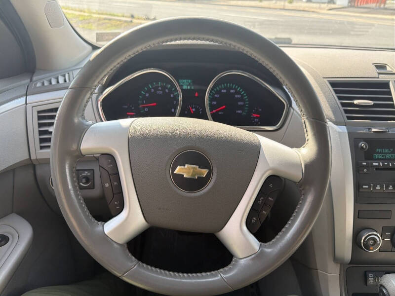 2012 Chevrolet Traverse LS