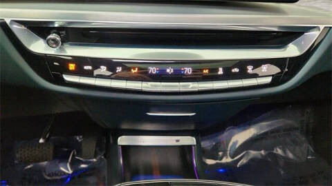 2024 Cadillac LYRIQ Sport 3