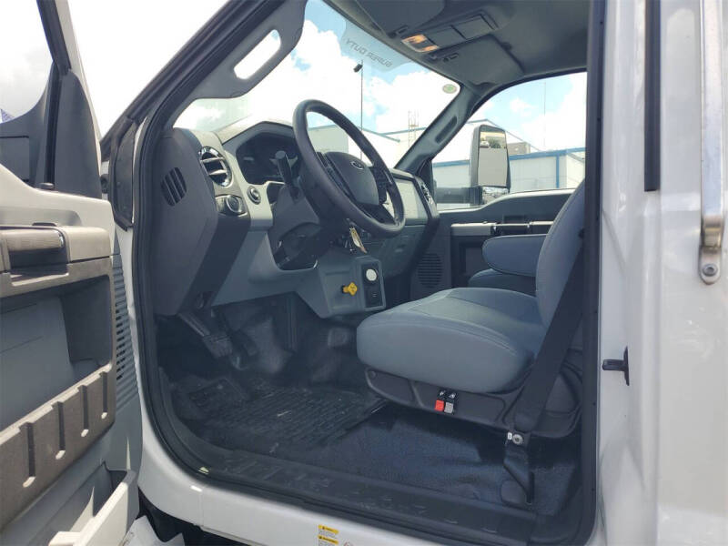 2025 Ford F-750 Super Duty