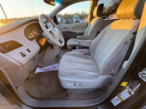 2013 Toyota Sienna