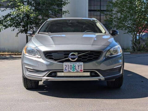 2018 Volvo V60 Cross Country T5 Premier