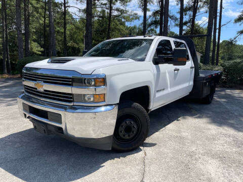 2018 Chevrolet Silverado 3500HD for sale at SELECTIVE Cars & Trucks in Woodstock GA