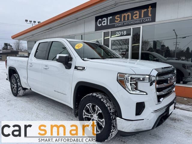 2021 GMC Sierra 1500 SLE's photo