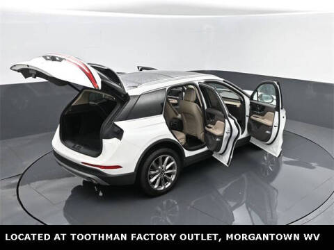 2022 Lincoln Corsair Standard