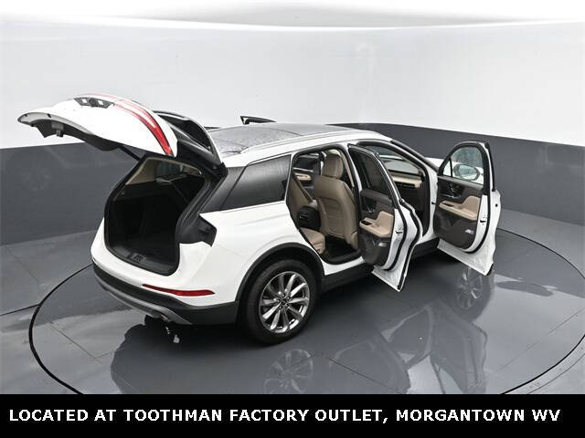 2022 Lincoln Corsair Standard