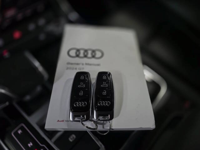 2024 Audi Q7 quattro Premium Plus 45 TFSI