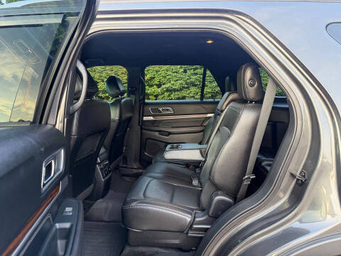 2017 Ford Explorer Limited