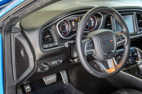 2015 Dodge Challenger SXT Plus