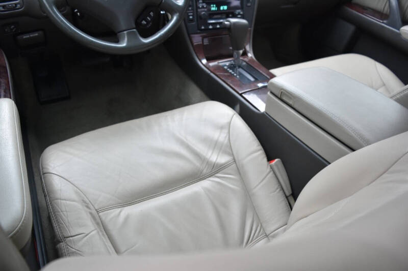 2000 Infiniti Q45 Anniversary