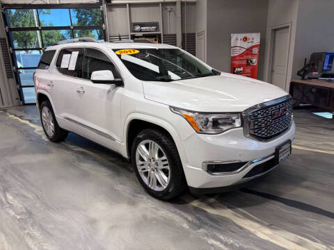 2017 GMC Acadia Denali