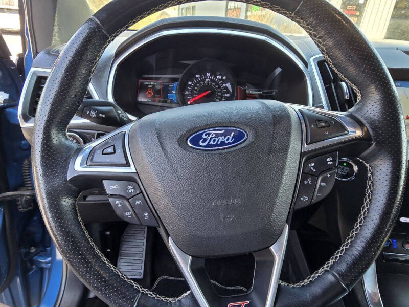 2019 Ford Edge ST
