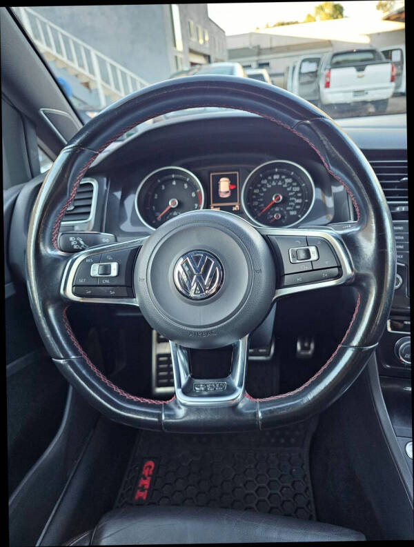 2015 Volkswagen Golf GTI