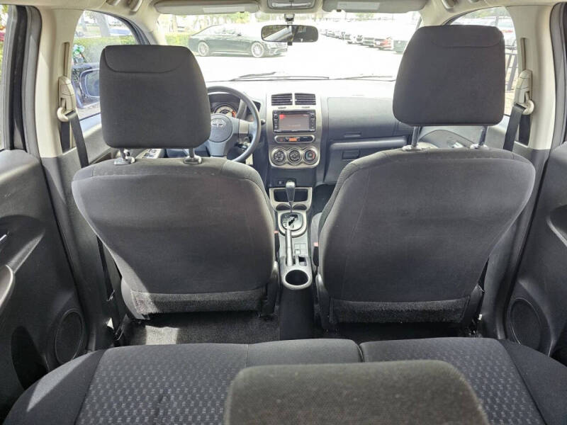 2014 Scion xD