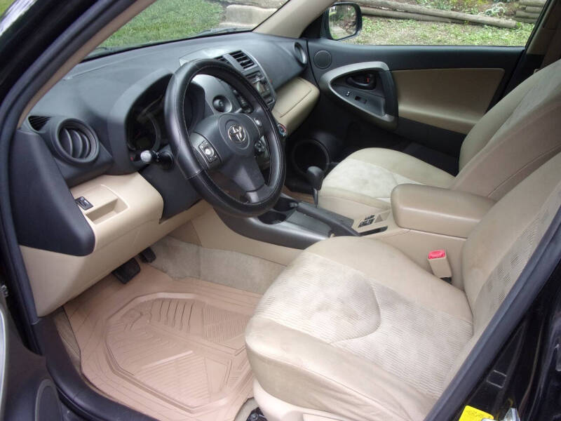 Image 9 of 2012 Toyota RAV4