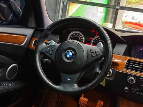 2010 BMW M5