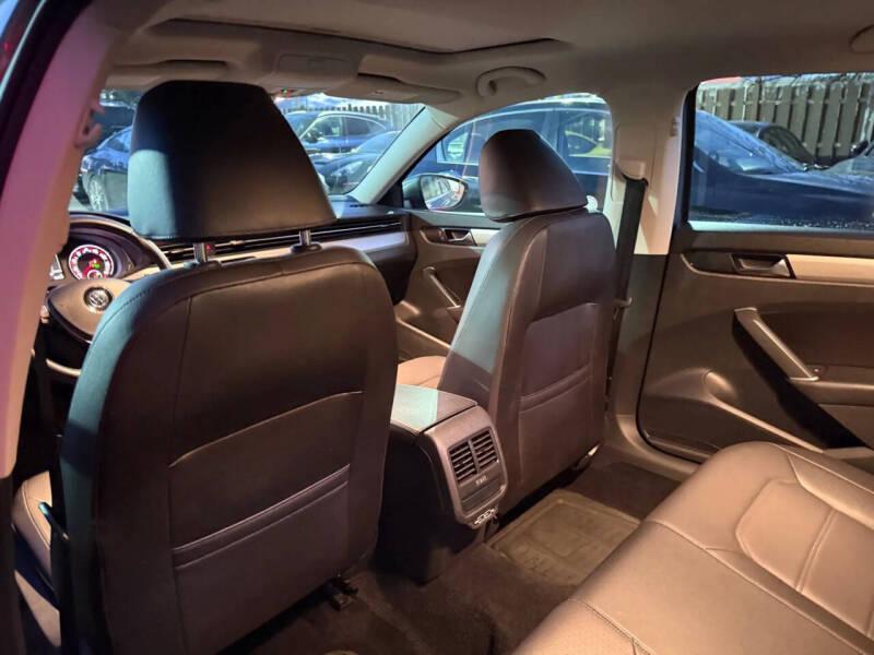 2022 Volkswagen Passat SE