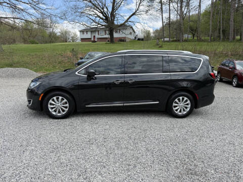 2018 Chrysler Pacifica Touring L Plus