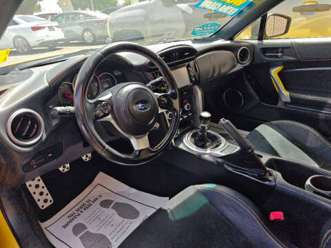 2017 Subaru BRZ Series.Yellow