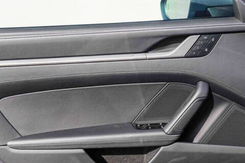 2025 Porsche 911 Carrera