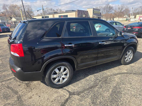 2012 Kia Sorento LX