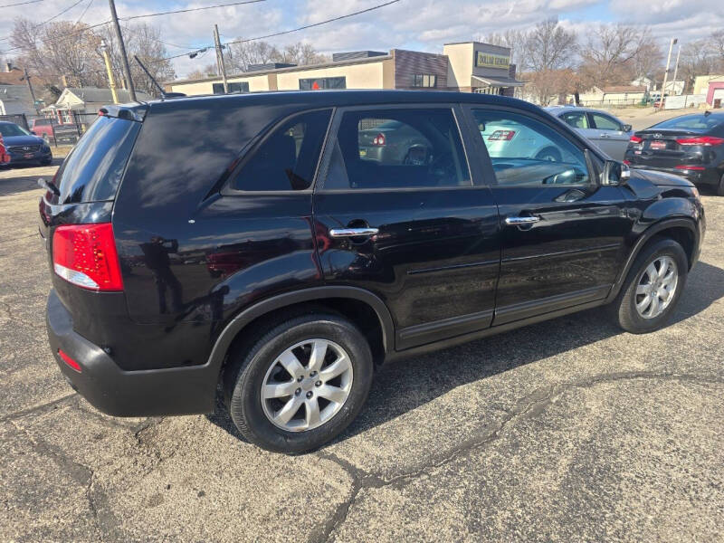 2012 Kia Sorento LX