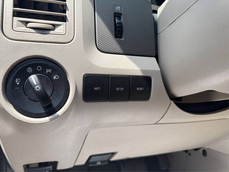 2008 Ford Escape XLT