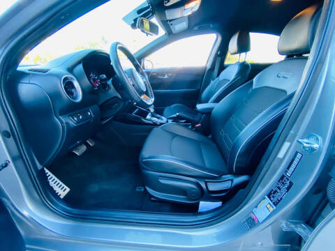 2022 Kia Forte GT Line