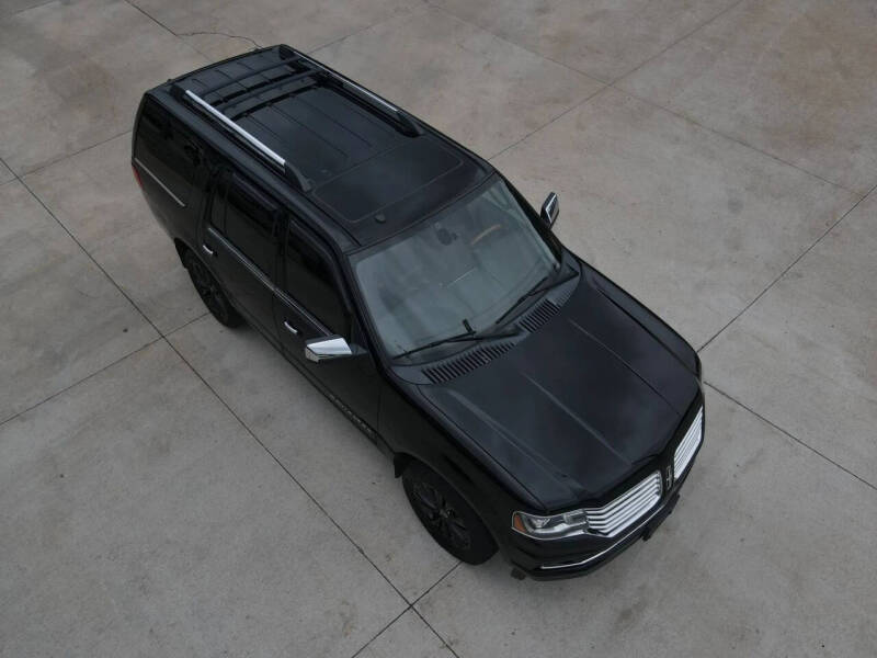 2016 Lincoln Navigator Select