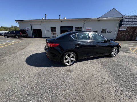 2014 Acura ILX 2.0L w/Premium