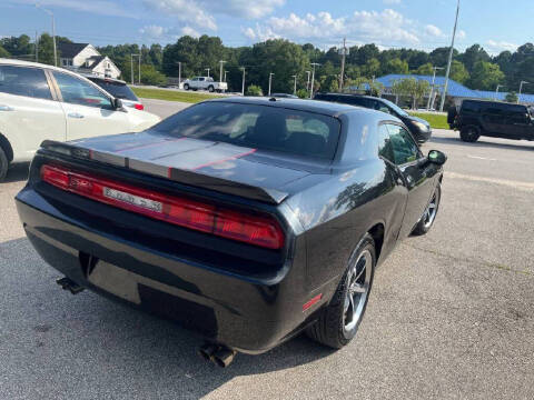 2010 Dodge Challenger SE