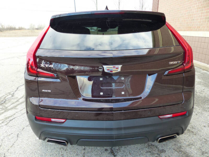 2021 Cadillac XT4 Luxury