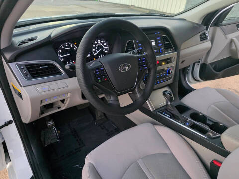 2017 Hyundai Sonata SE