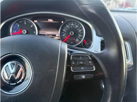 2015 Volkswagen Touareg TDI Lux