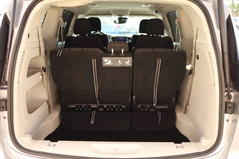 2020 Chrysler Pacifica Touring