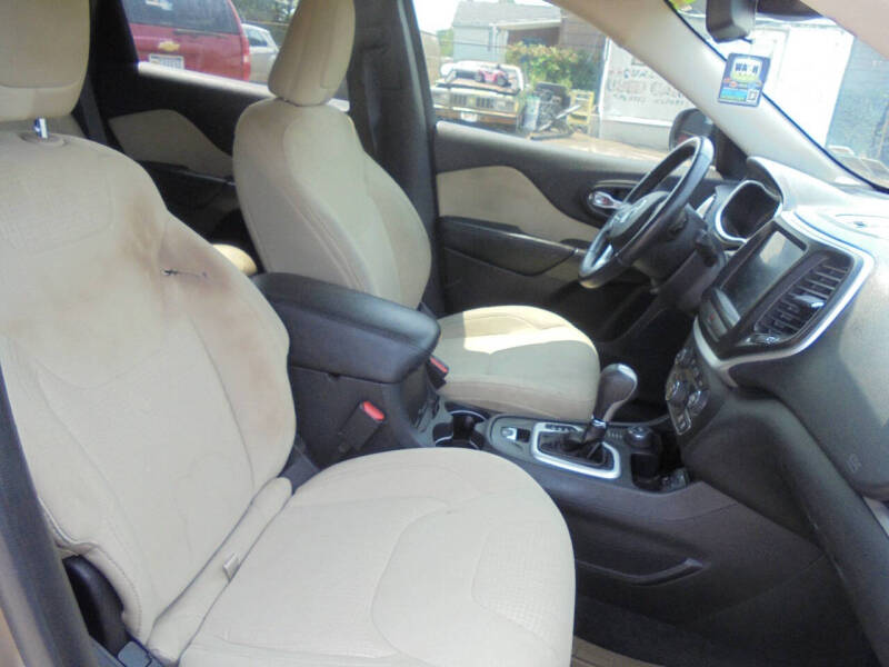 2016 Jeep Cherokee Latitude