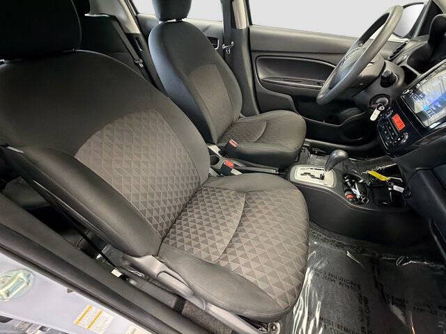 2024 Mitsubishi Mirage ES