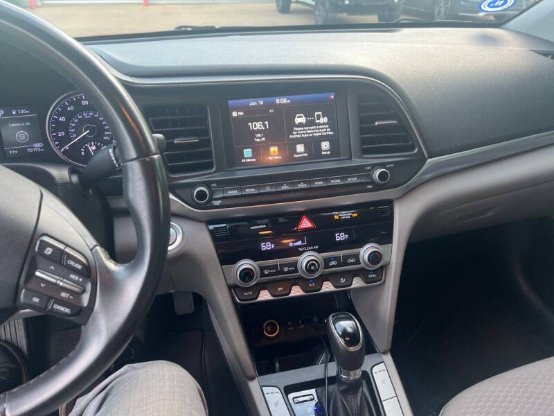 2020 Hyundai Elantra
