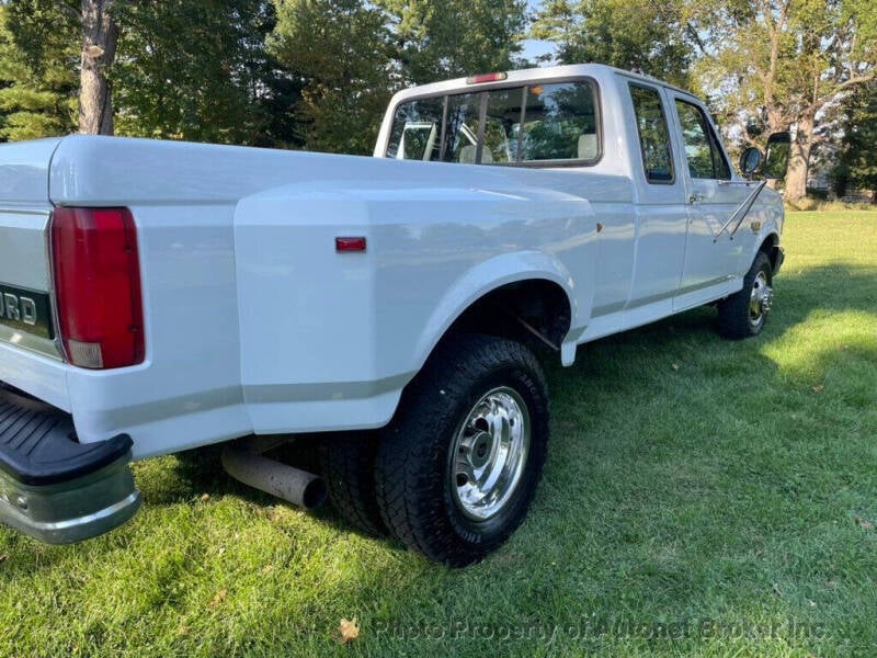 1995 Ford F-350 null photo 9