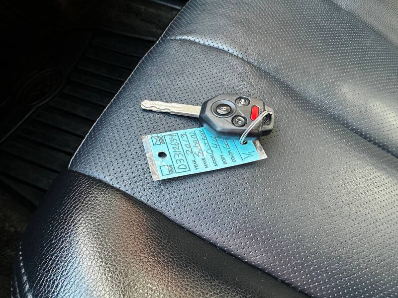 2013 Subaru Outback 2.5i Limited