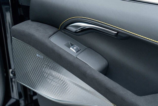 2025 Lotus Emira V6 Base