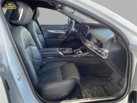 2024 BMW i7 eDrive50