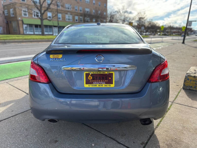 2010 Nissan Maxima SV photo 7