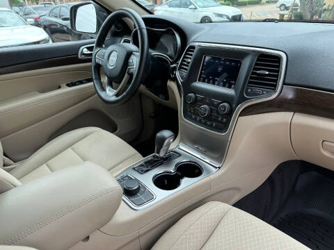 2018 Jeep Grand Cherokee Altitude