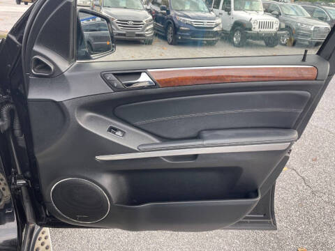 2011 Mercedes-Benz GL-Class GL 550 4MATIC