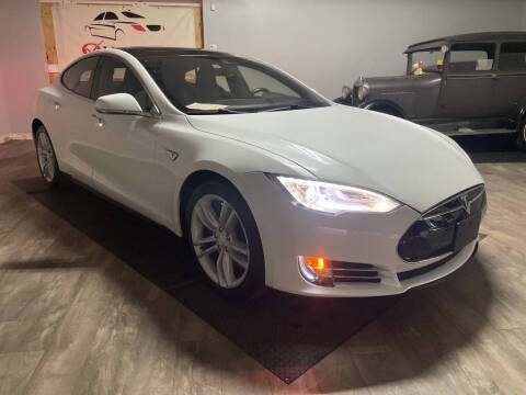 2015 Tesla Model S