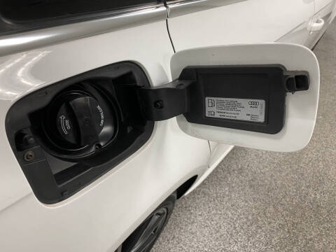 2014 Audi A4 2.0T quattro Premium Plus