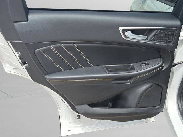 2023 Ford Edge ST