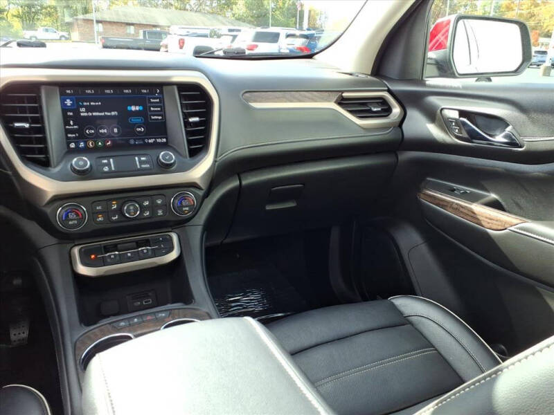 2020 GMC Acadia Denali