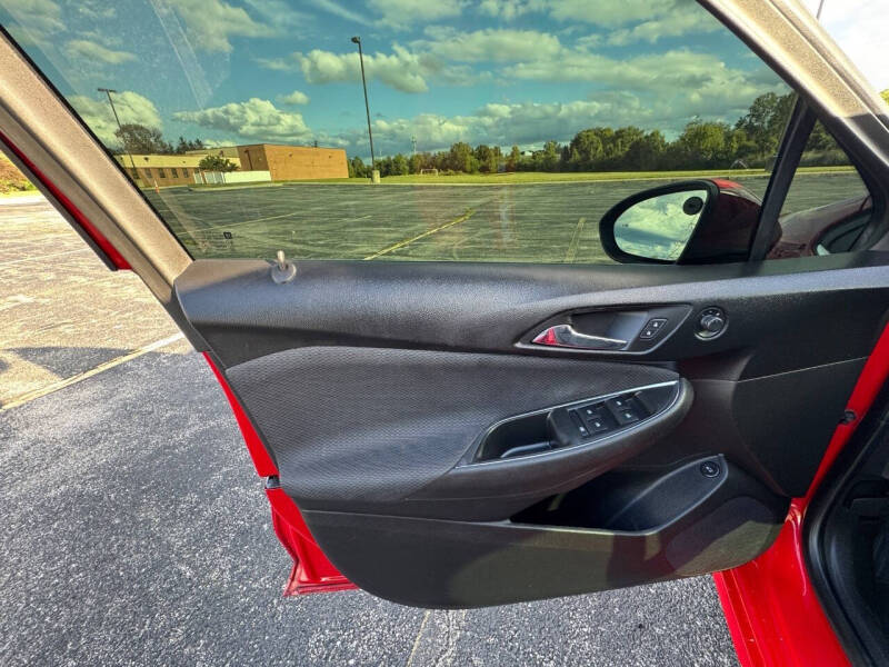2018 Chevrolet Cruze LT Auto
