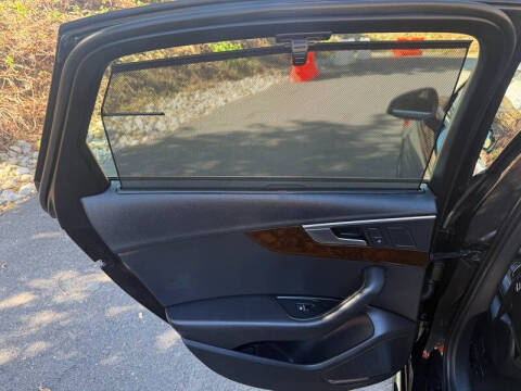 2017 Audi A4 2.0T quattro Prestige